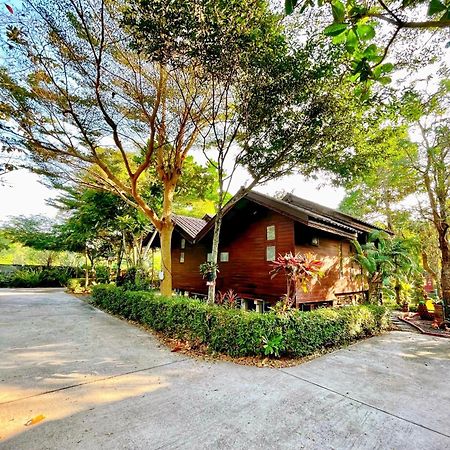 Panpim Resort Noen Hom Exterior photo