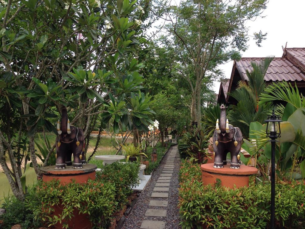 Panpim Resort Noen Hom Exterior photo